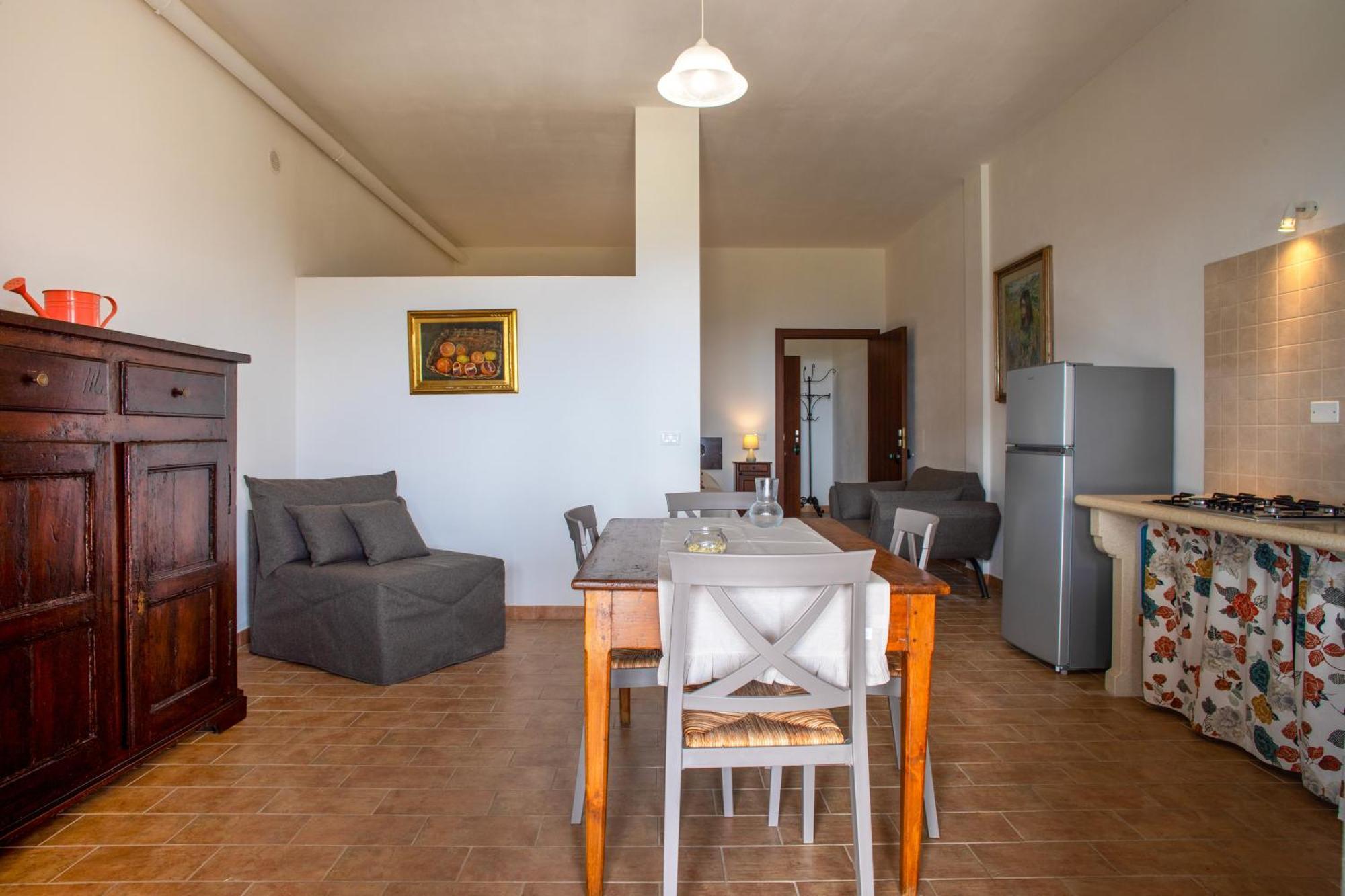 Agriresidence Debbiare Riparbella Bagian luar foto